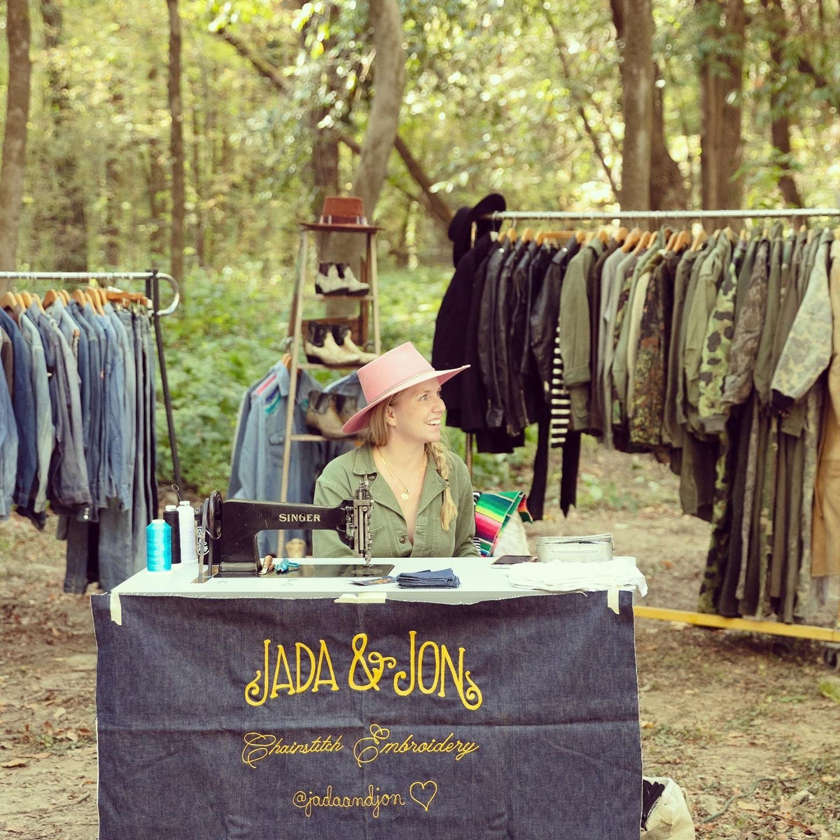 Jada at the Jada & Jon booth with the Singer